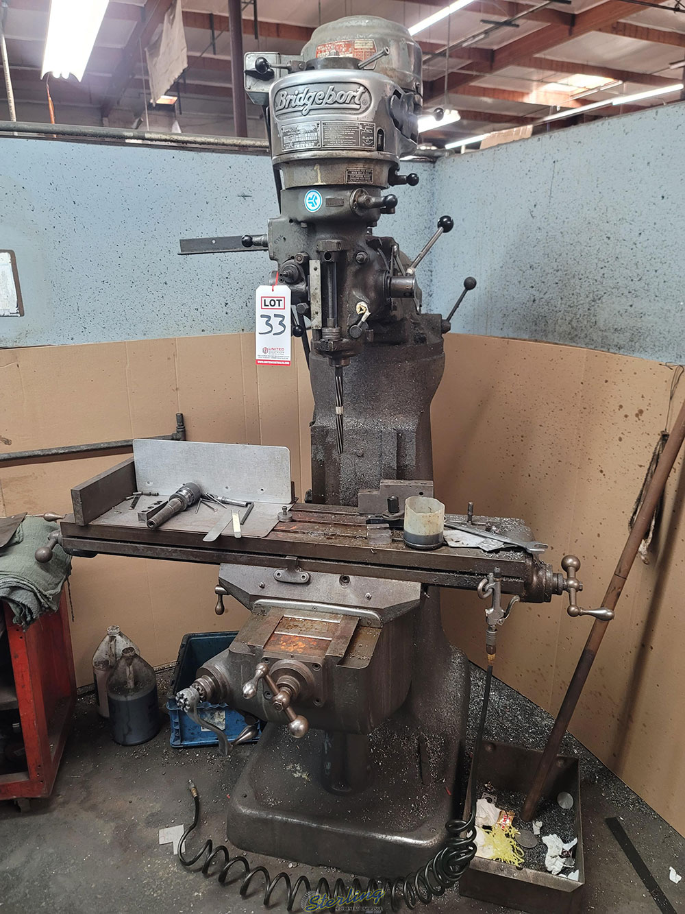 BRIDGEPORT VERTICAL MILL, S/N 12/BR47072, J-HEAD S/N J36095-33