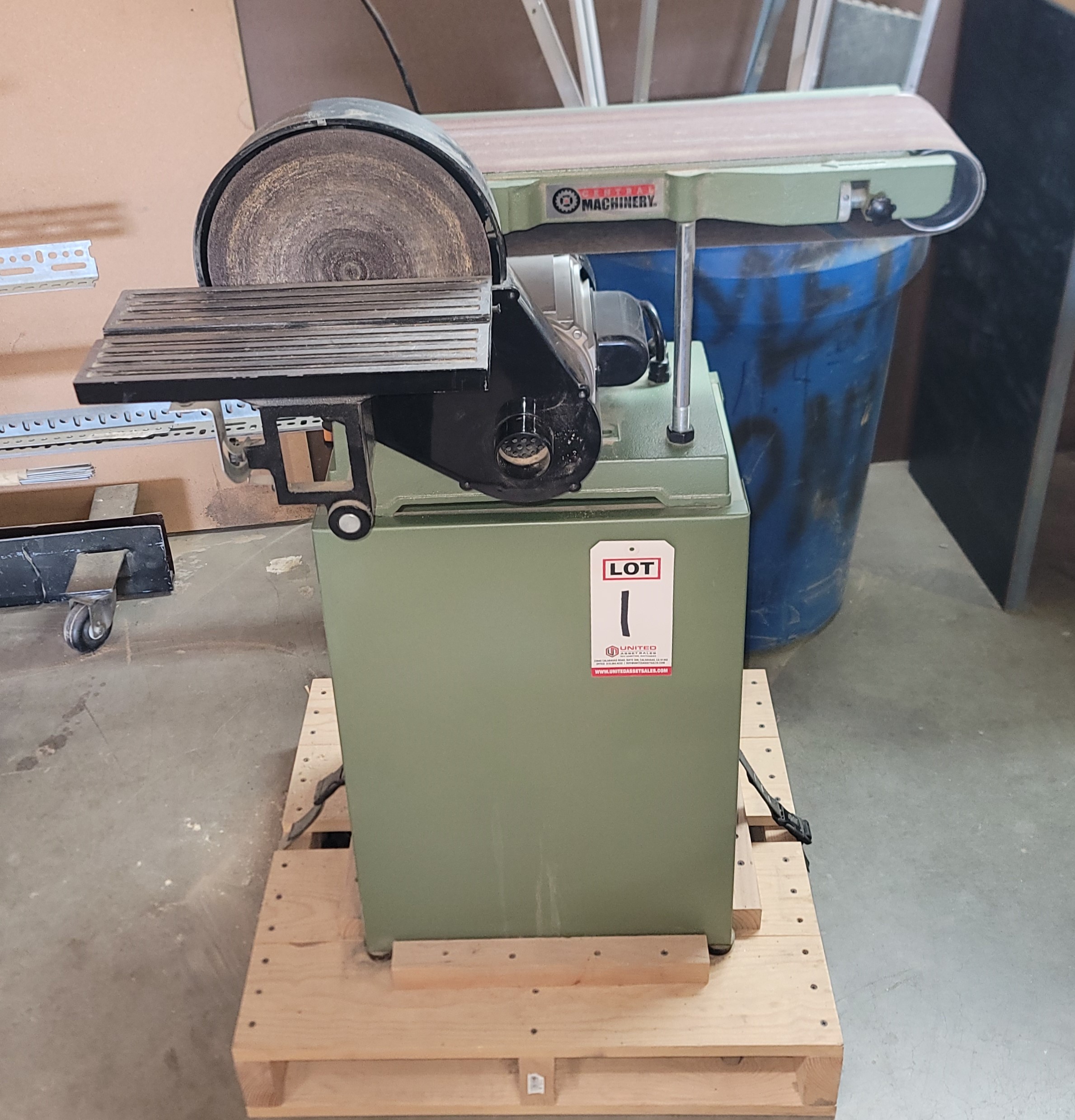 CENTRAL MACHINERY 6" X 48" BELT AND 9" DISC SANDER-1