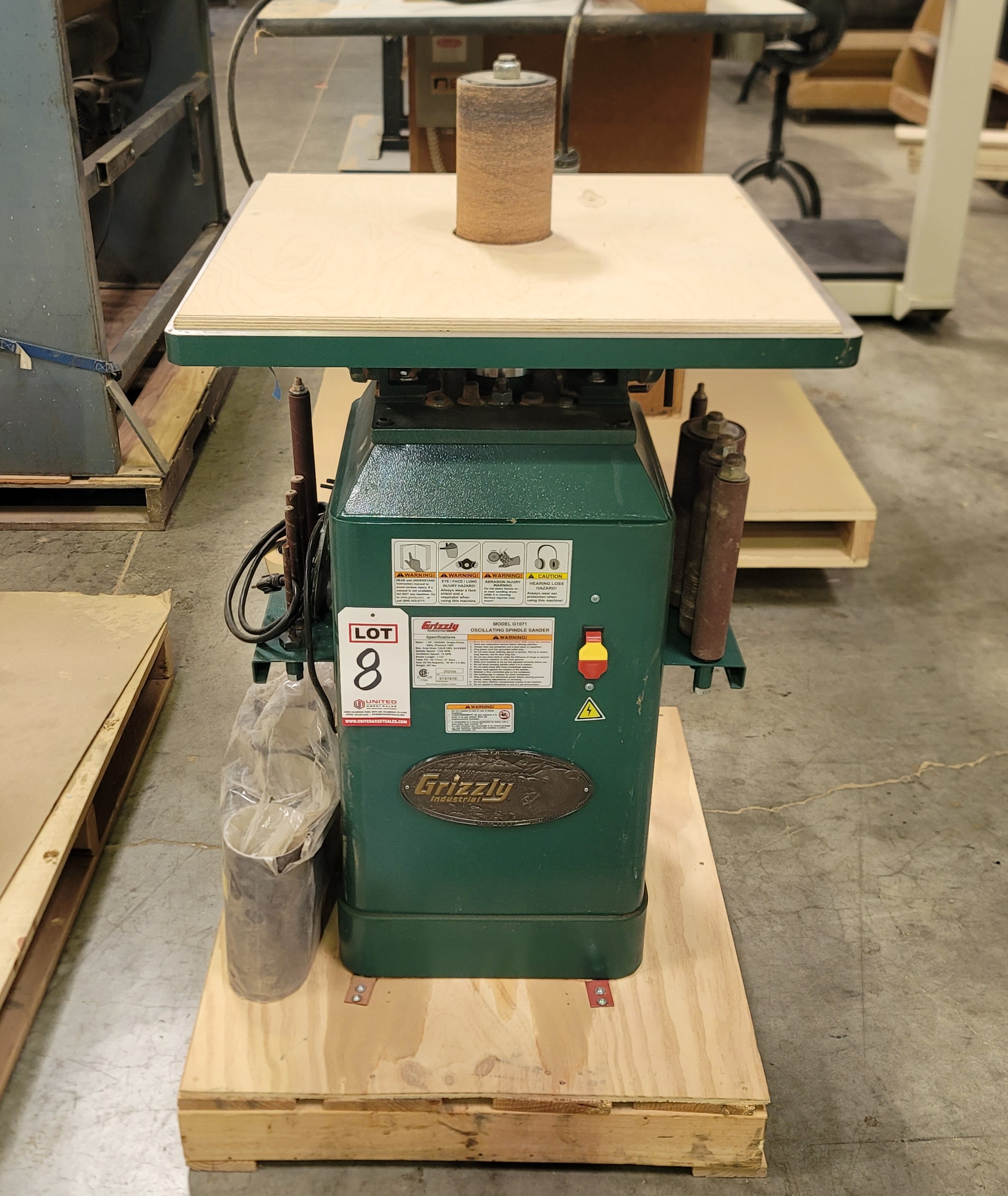 2021 GRIZZLY OSCILLATING SPINDLE/DRUM SANDER, MODEL G1071, S/N 2107670-8
