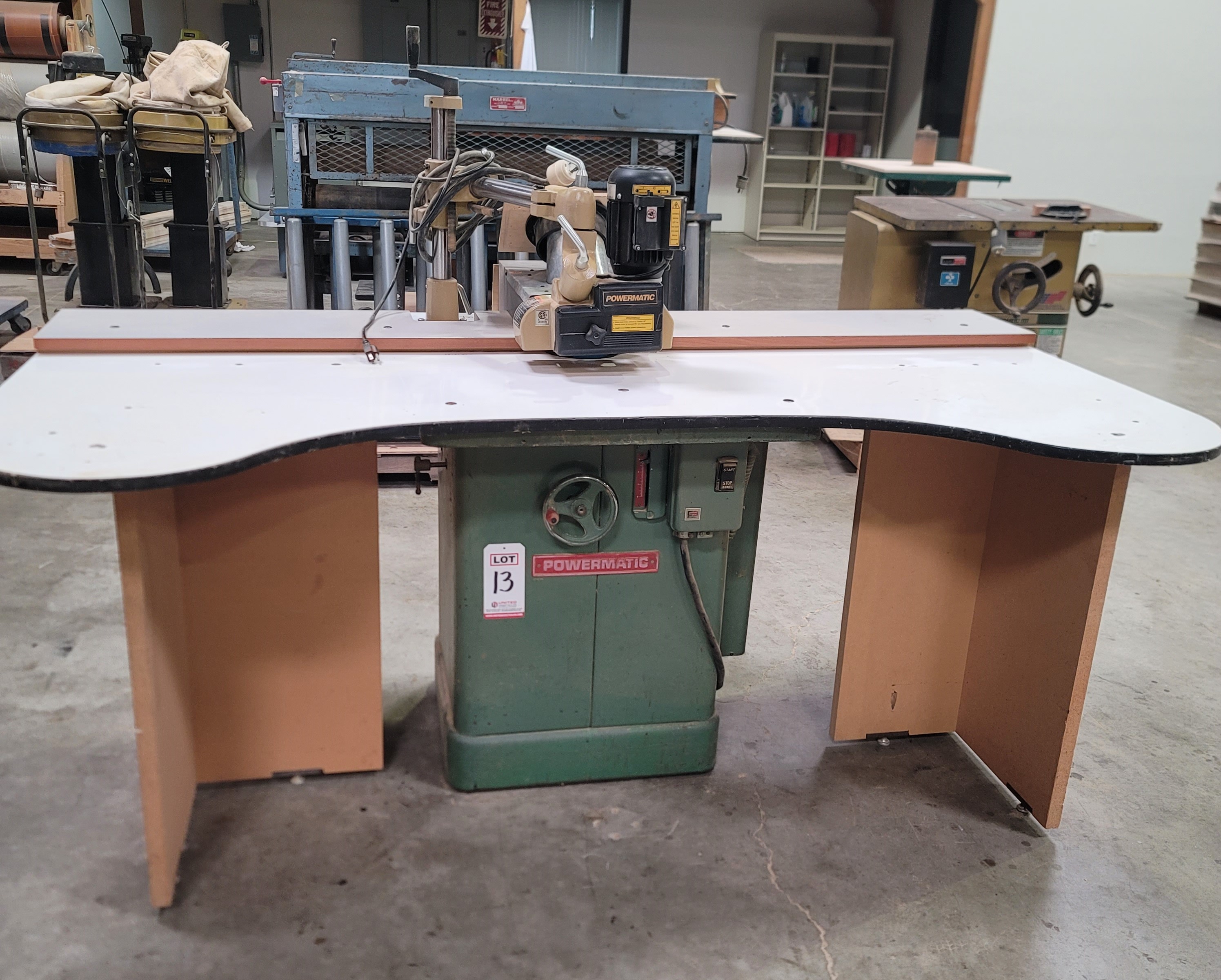 POWERMATIC WOOD SHAPER, MODEL 26, 5 HP, S/N 926117, W/ POWERMATIC PF3-JR POWER FEEDER, S/N 14030030030-13