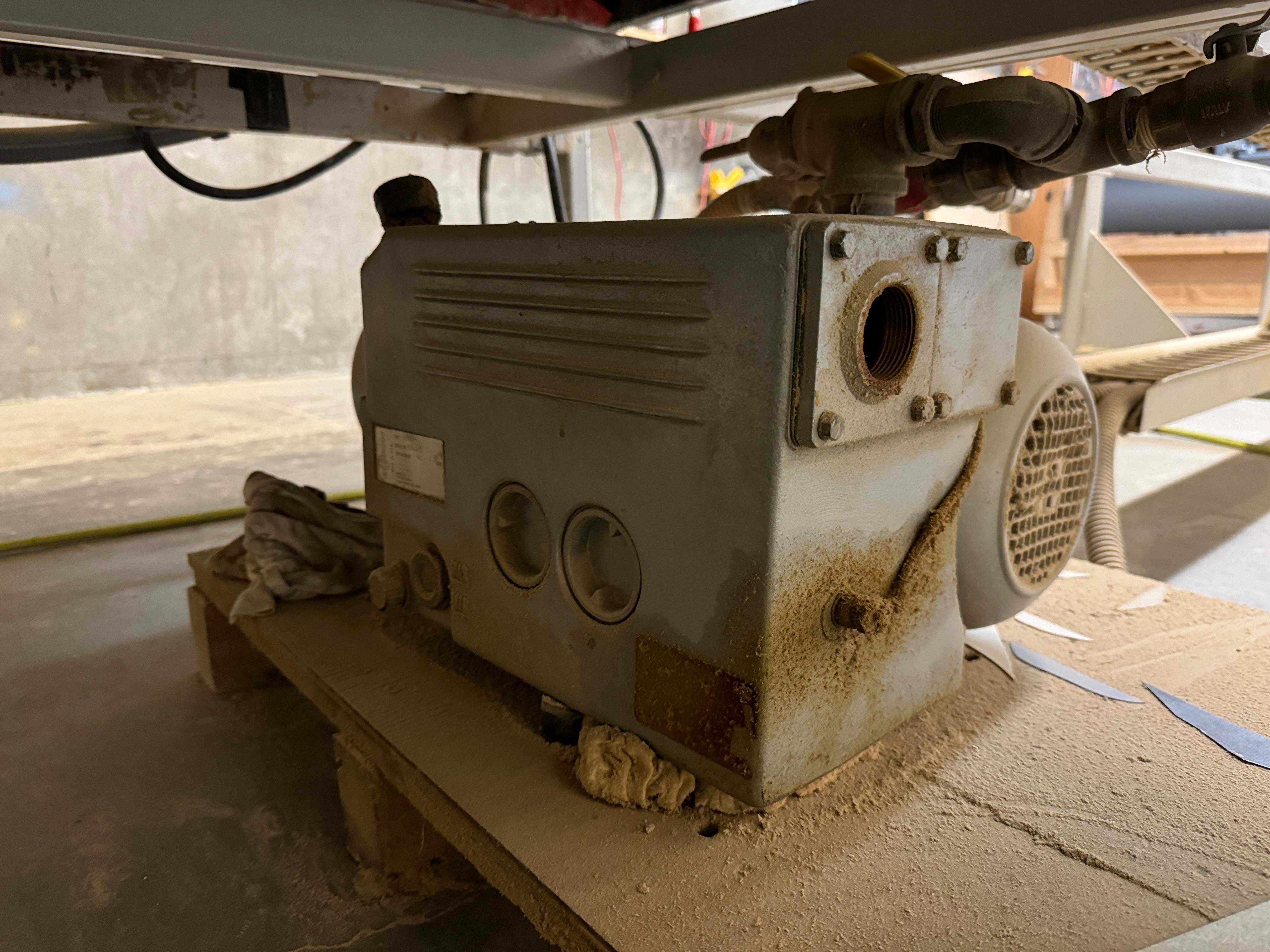 ALMEX THERMOFORMER VACUUM PRESS, 52" X 107" AIR TABLE-31