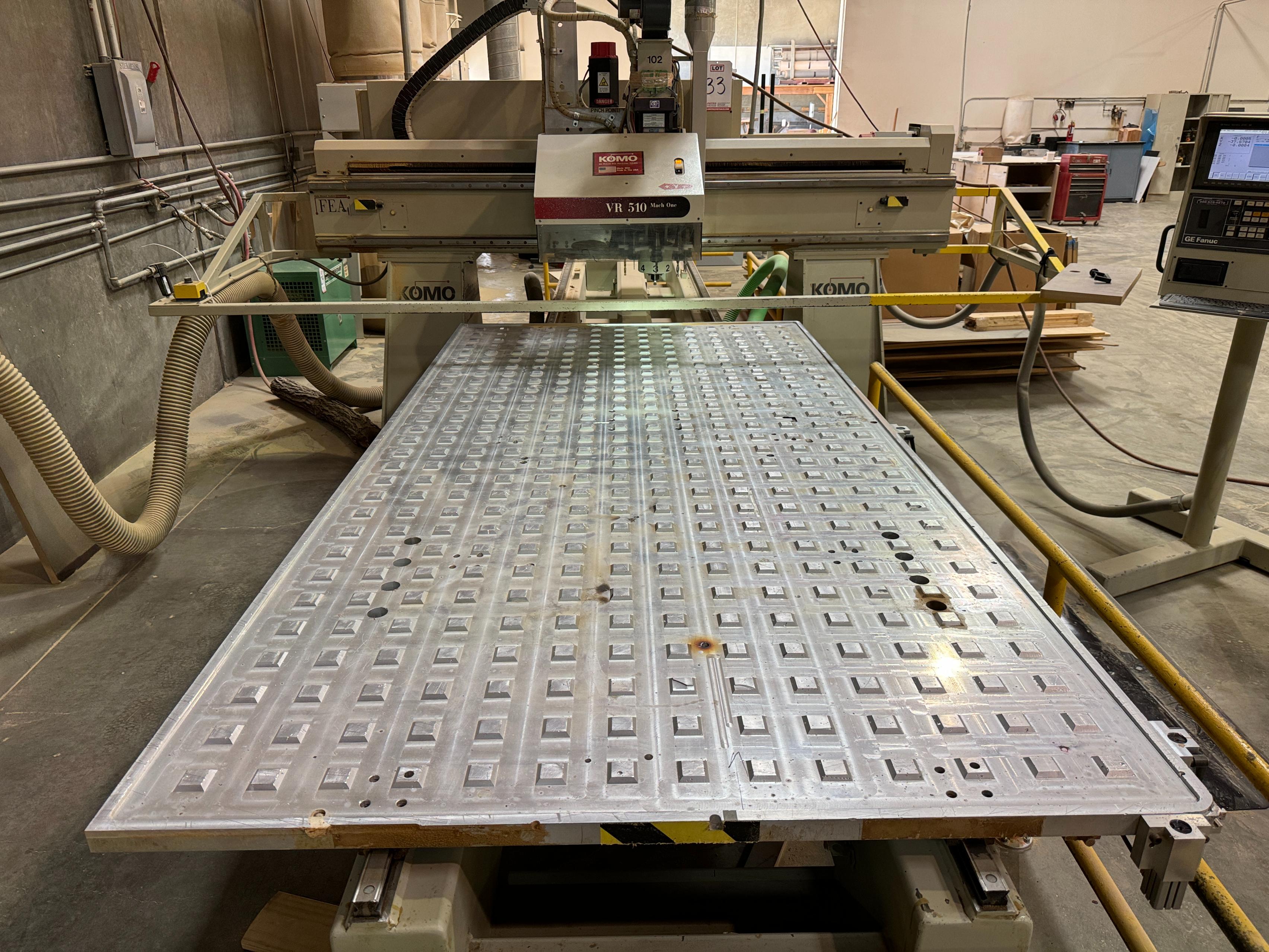 2001 KOMO CNC ROUTER, MODEL VR 510 MACH ONE, GE FANUC SERIES 210i-M CONTROL, 5' X 10' VACUUM TABLE, 8-STATION TOOL CHANGER, S/N 36327-03-01-01-33
