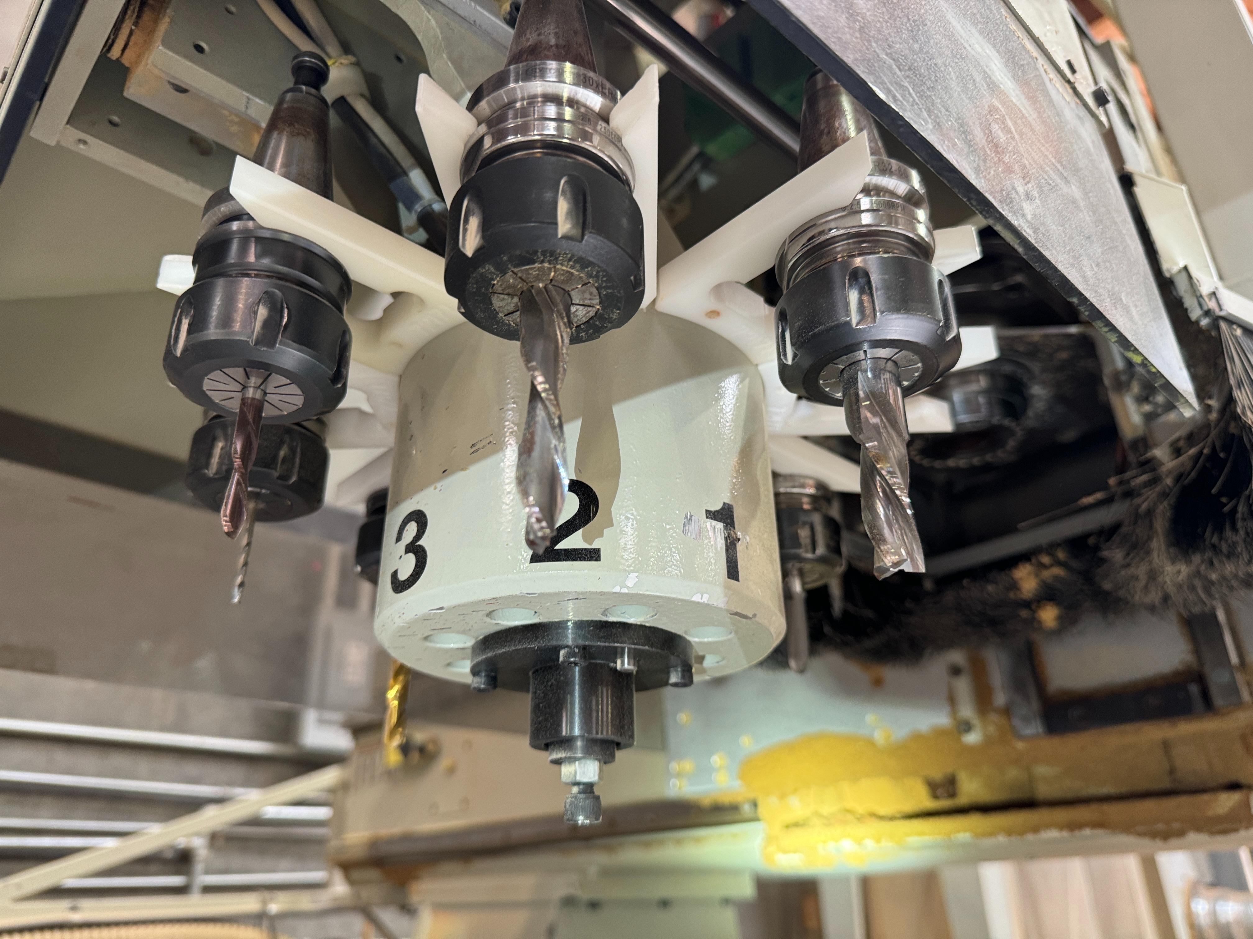 2001 KOMO CNC ROUTER, MODEL VR 510 MACH ONE, GE FANUC SERIES 210i-M CONTROL, 5' X 10' VACUUM TABLE, 8-STATION TOOL CHANGER, S/N 36327-03-01-01-33