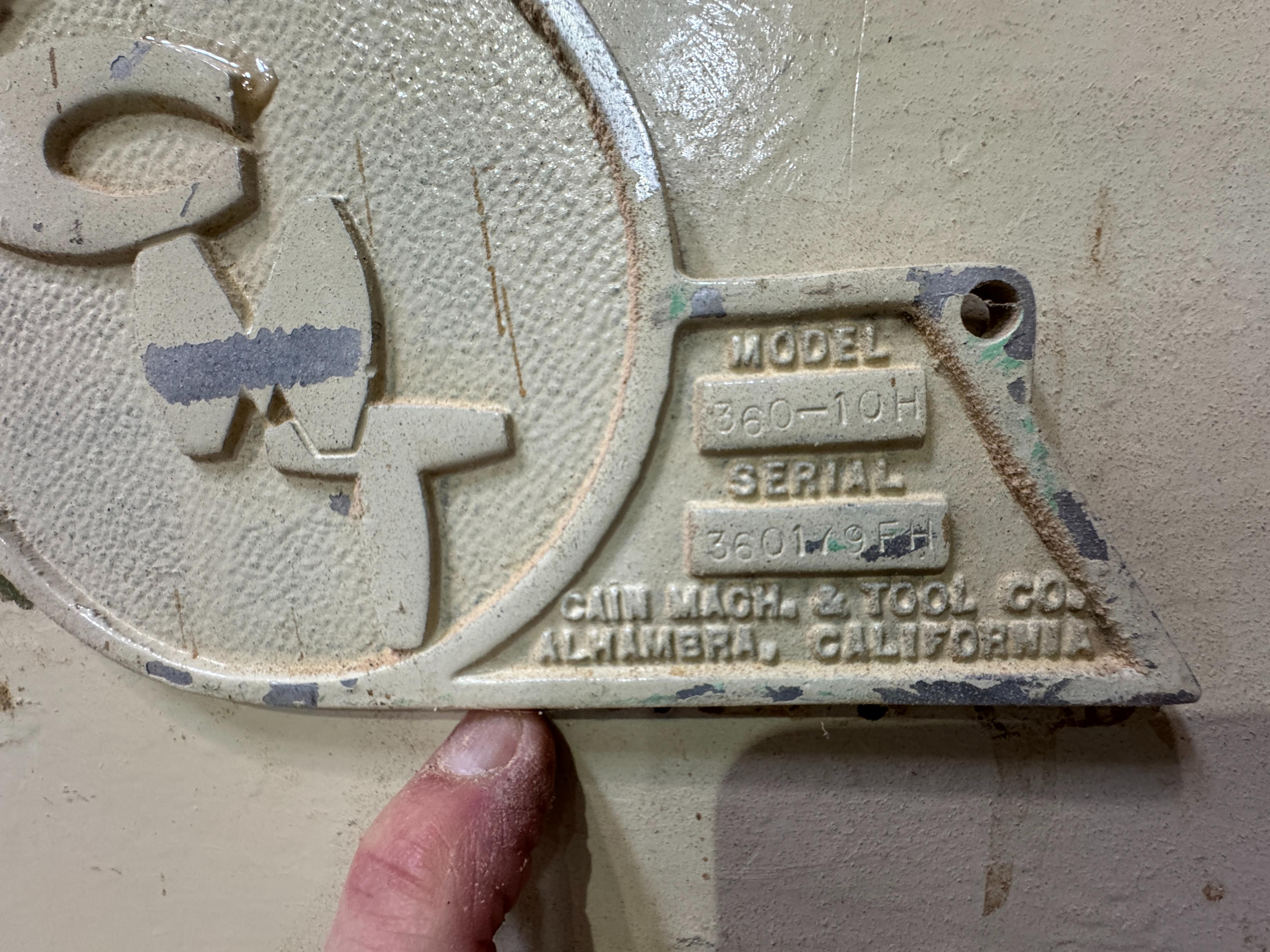 CMT 18" TABLE SAW, MODEL 360-10H, 18" BLADE-34