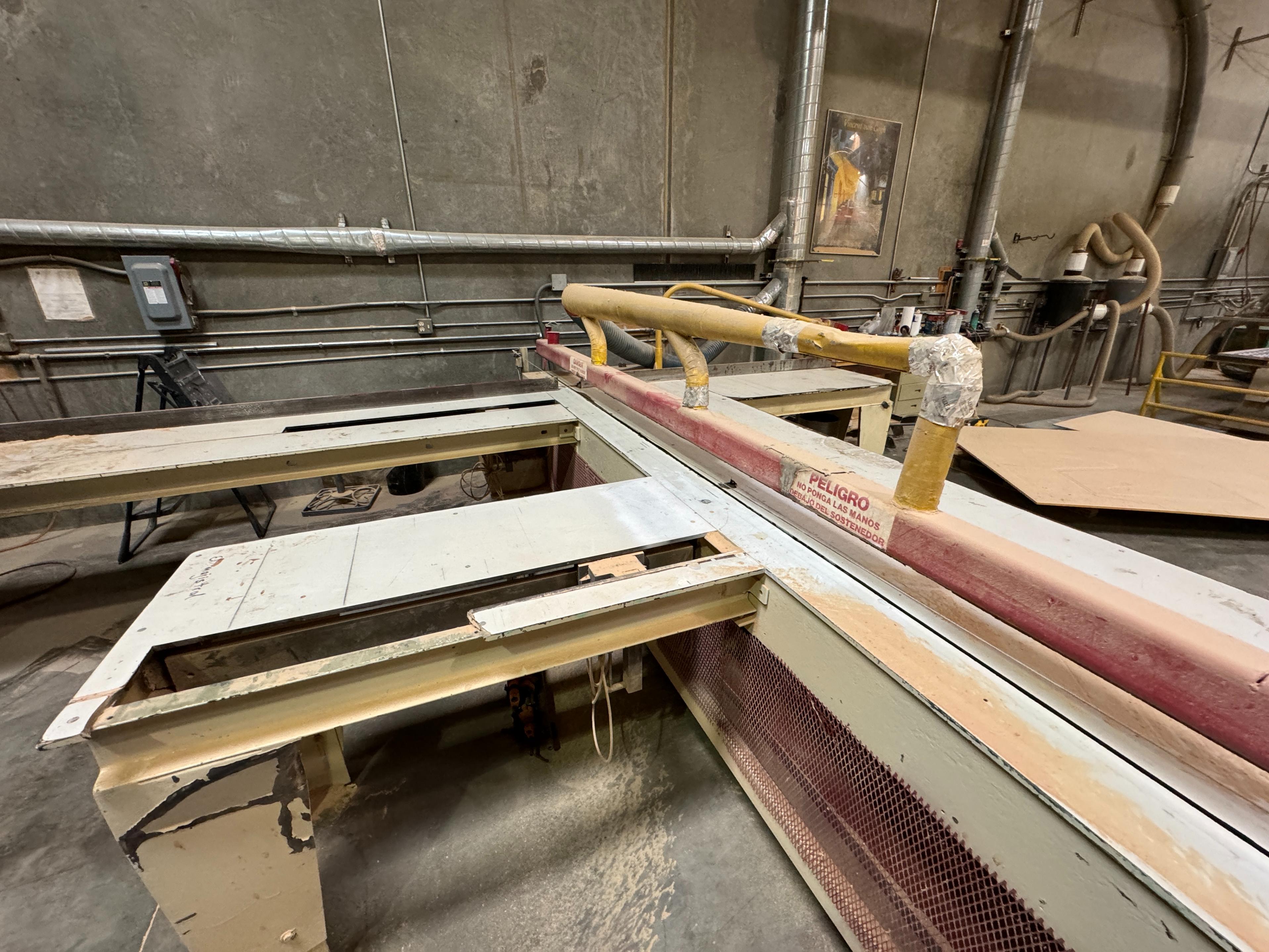 CMT 18" TABLE SAW, MODEL 360-10H, 18" BLADE-34