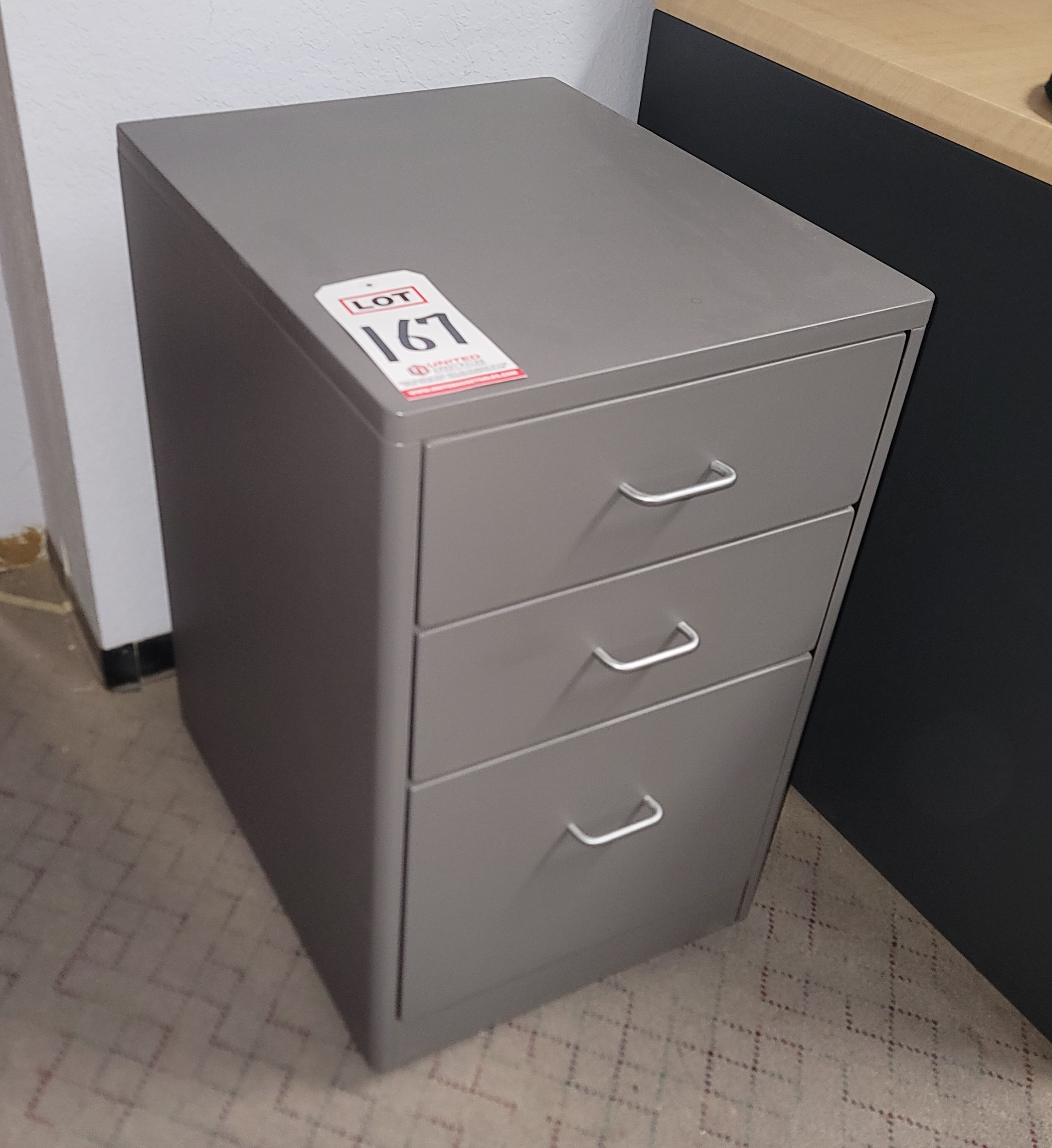 3-DRAWER MOBILE PEDESTAL, COLOR: GRAY-167