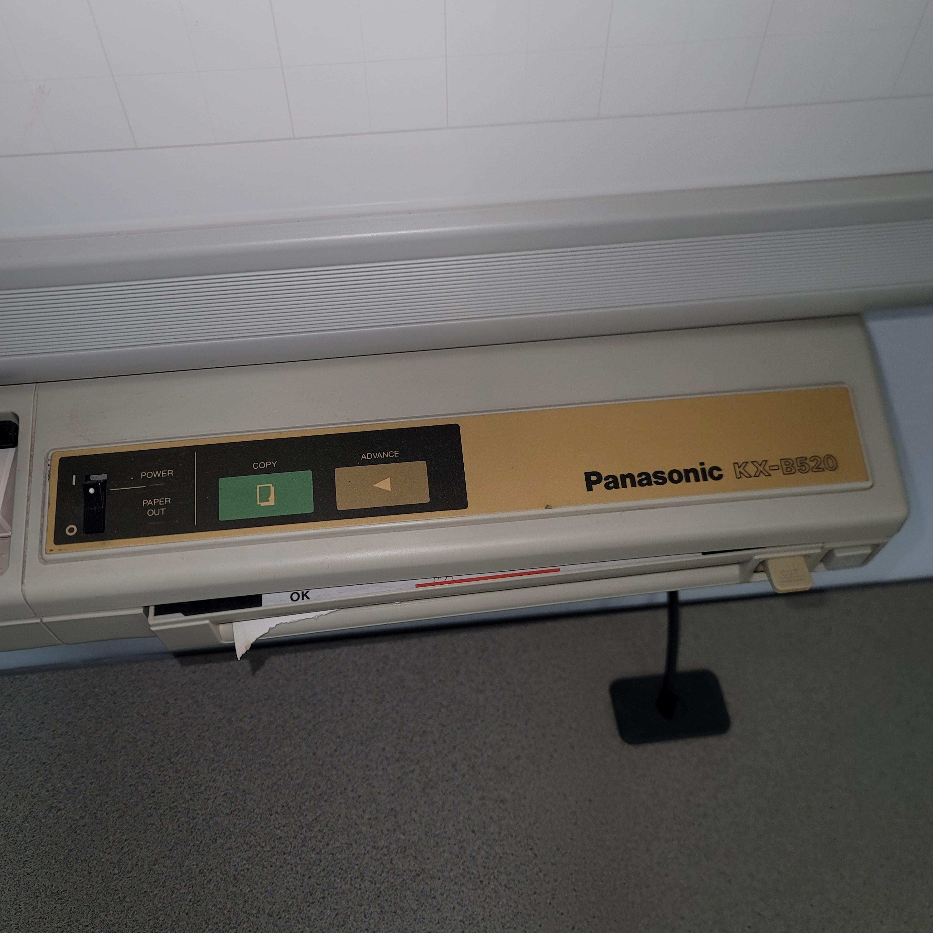 PANASONIC PANABOARD ELECTRONIC WHITEBOARD, MODEL KX-B520, 55" X 36" WHITEBOARD SIZE-187