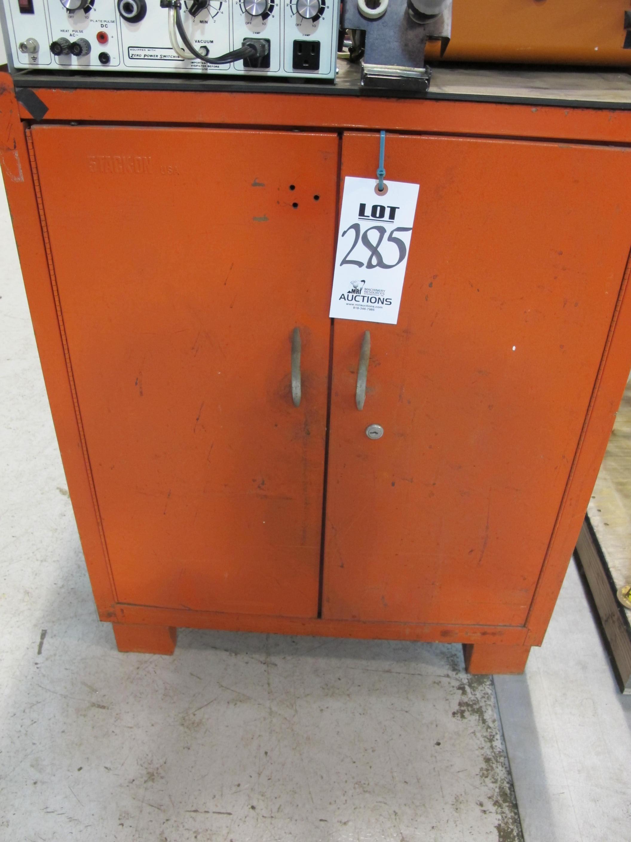 LOT (2) TOOL CABINETS (G-49) LOADING & HANDLING FEE 15-