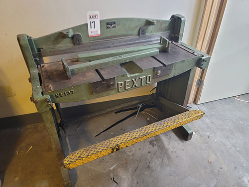 PECK, STOW & WILCOX NO. 137-K FOOT SHEAR, CAPACITY: 37" X 16 GAUGE MILD STEEL-17