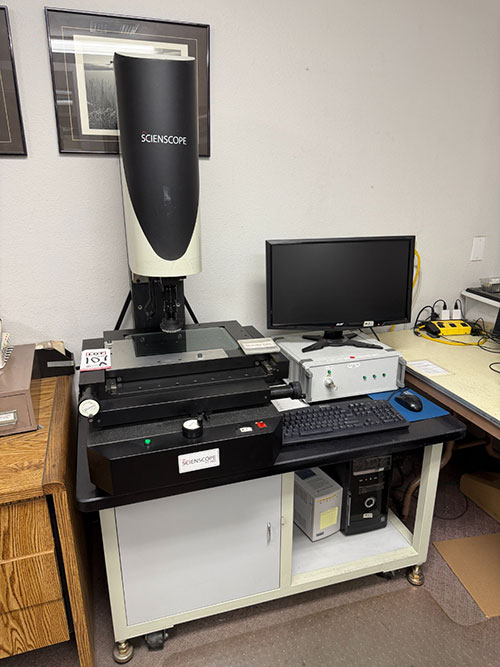 SCIENSCOPE XT-2000 VIDEO MEASUREMENT SYSTEM, MODEL XT-VME8128-D, S/N FW120319005-107A
