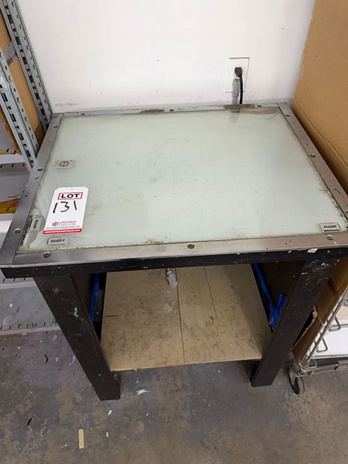 LIGHT TABLE, GLASS SIZE: 28" X 23"-131