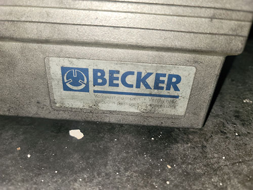 BECKER KVT 3.100 ROTARY VANE VACUUM PUMP, CONTINUOUS DUTY/OIL-LESS, S/N D 2173163-150