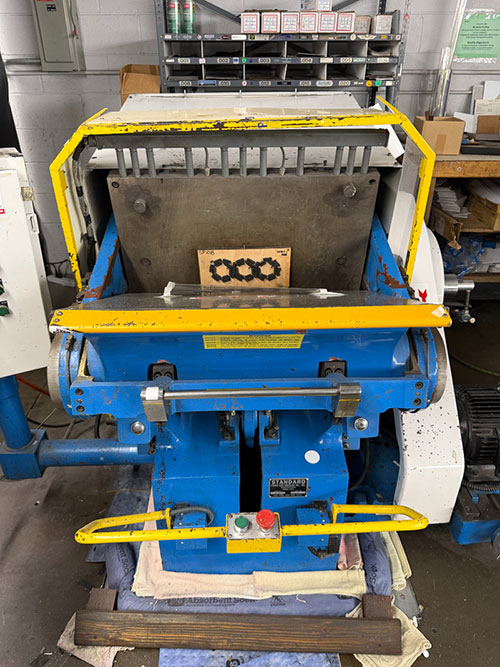 STANDARD PAPER BOX MACHINE CO. CLAMSHELL DIE CUTTER AND EMBOSSING PRESS, MODEL 20X27, S/N DX98399-153