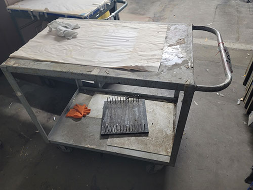 SHOP CART, 2' X 3', CONTENTS NOT INCLUDED-195