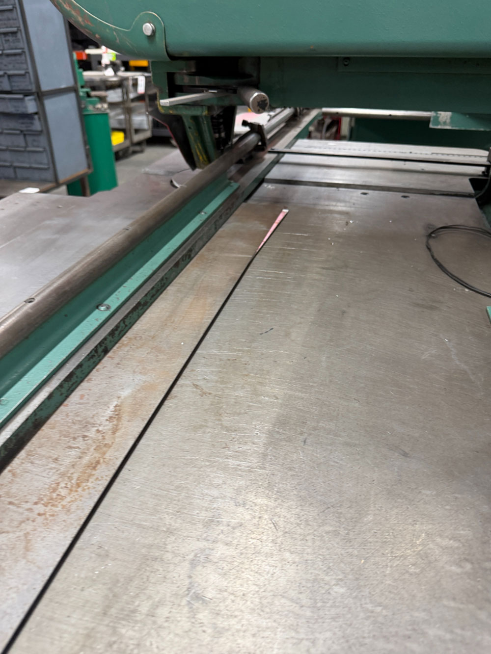 STRIPPIT CUSTOM 18/30 SINGLE-END PUNCH PRESS, MATERIAL GAUGES, FOOT PEDAL, WORK TABLE, S/N 276112175-26