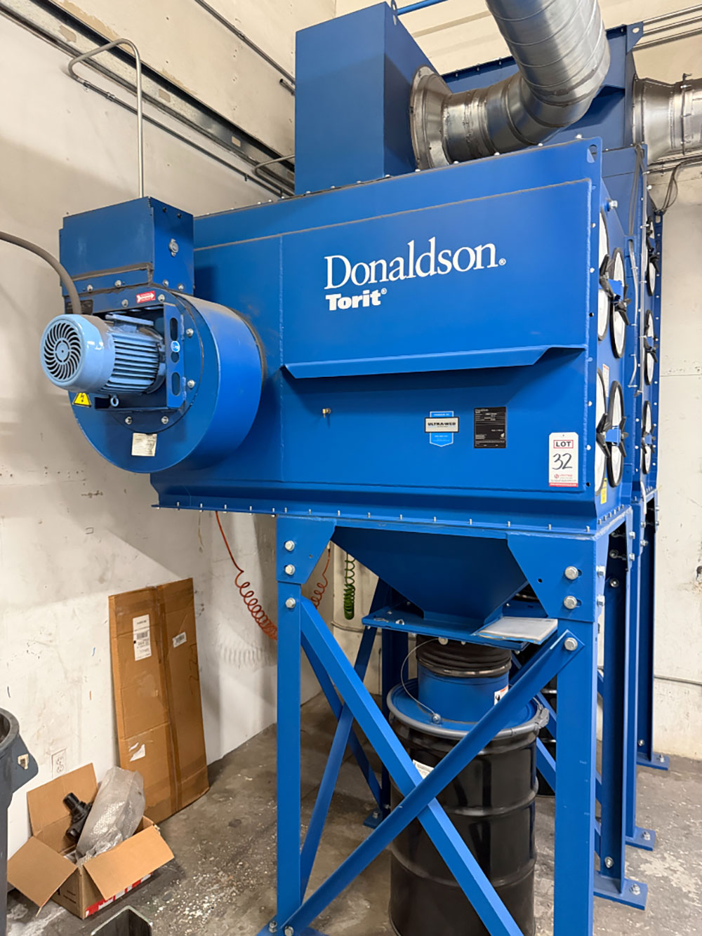 2023 DONALDSON TORIT DFE 2-4 DUST COLLECTOR, S/N 16785499-L2-1, 10" SPARK COOLER-32