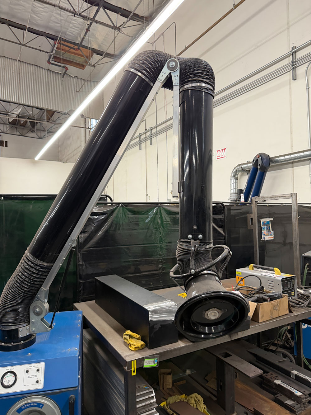 2023 DONALDSON TORIT PORTABLE FUME COLLECTOR W/ EXTRACTION ARM-41
