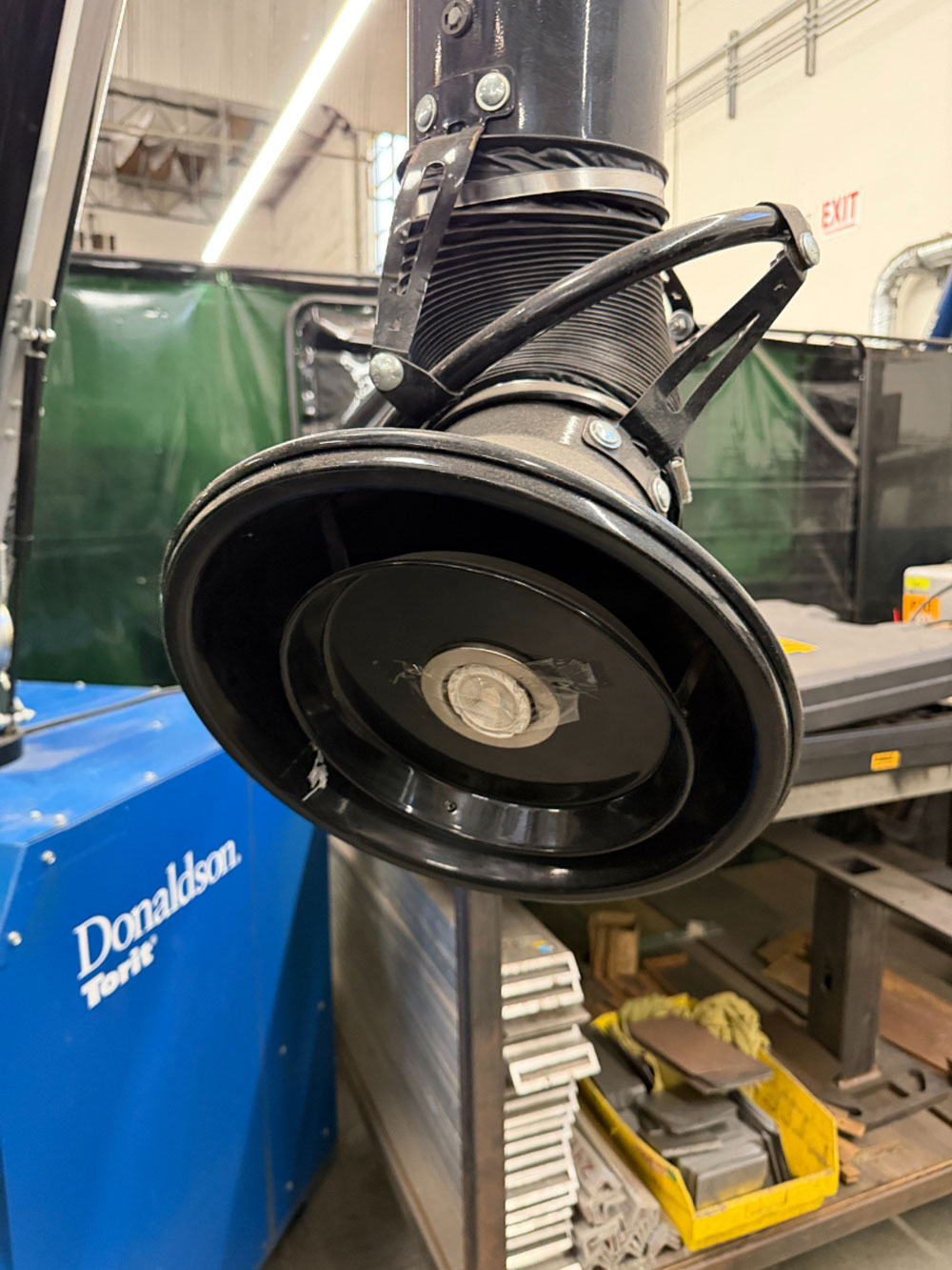 2023 DONALDSON TORIT PORTABLE FUME COLLECTOR W/ EXTRACTION ARM-41