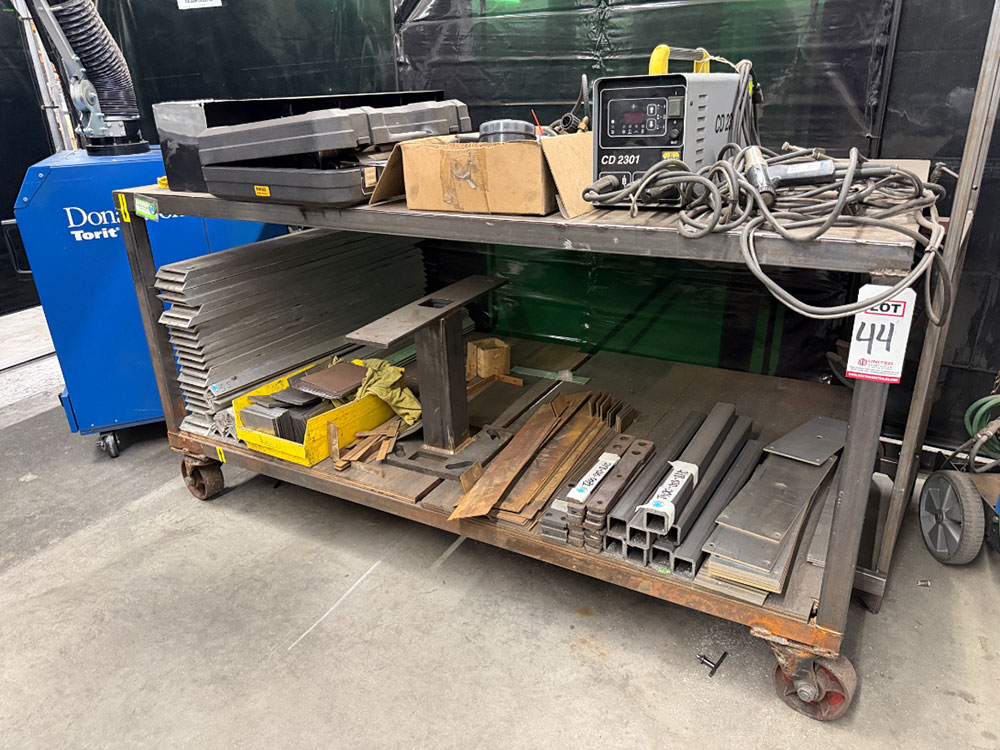 WELDING TABLE W/ 4' X 6-1/2' STEEL TOP, 39-1/2" TOP HT, STEEL CASTERS, CONTENTS NOT INCLUDED-44