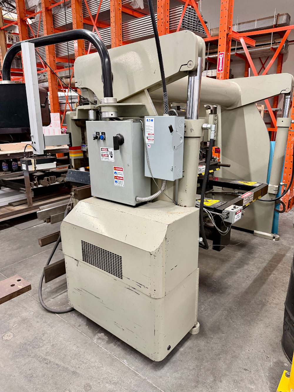 1991 ACCURPRESS 7608 PRESS BRAKE, 60 TON X 8' BED, ACCURPRESS CNC GAUGE SYSTEM, S/N 1846-55