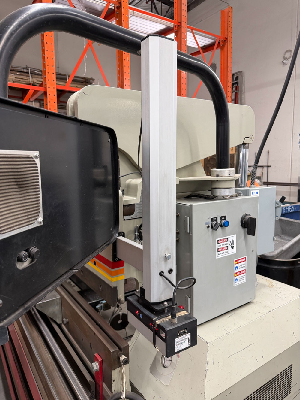 1991 ACCURPRESS 7608 PRESS BRAKE, 60 TON X 8' BED, ACCURPRESS CNC GAUGE SYSTEM, S/N 1846-55