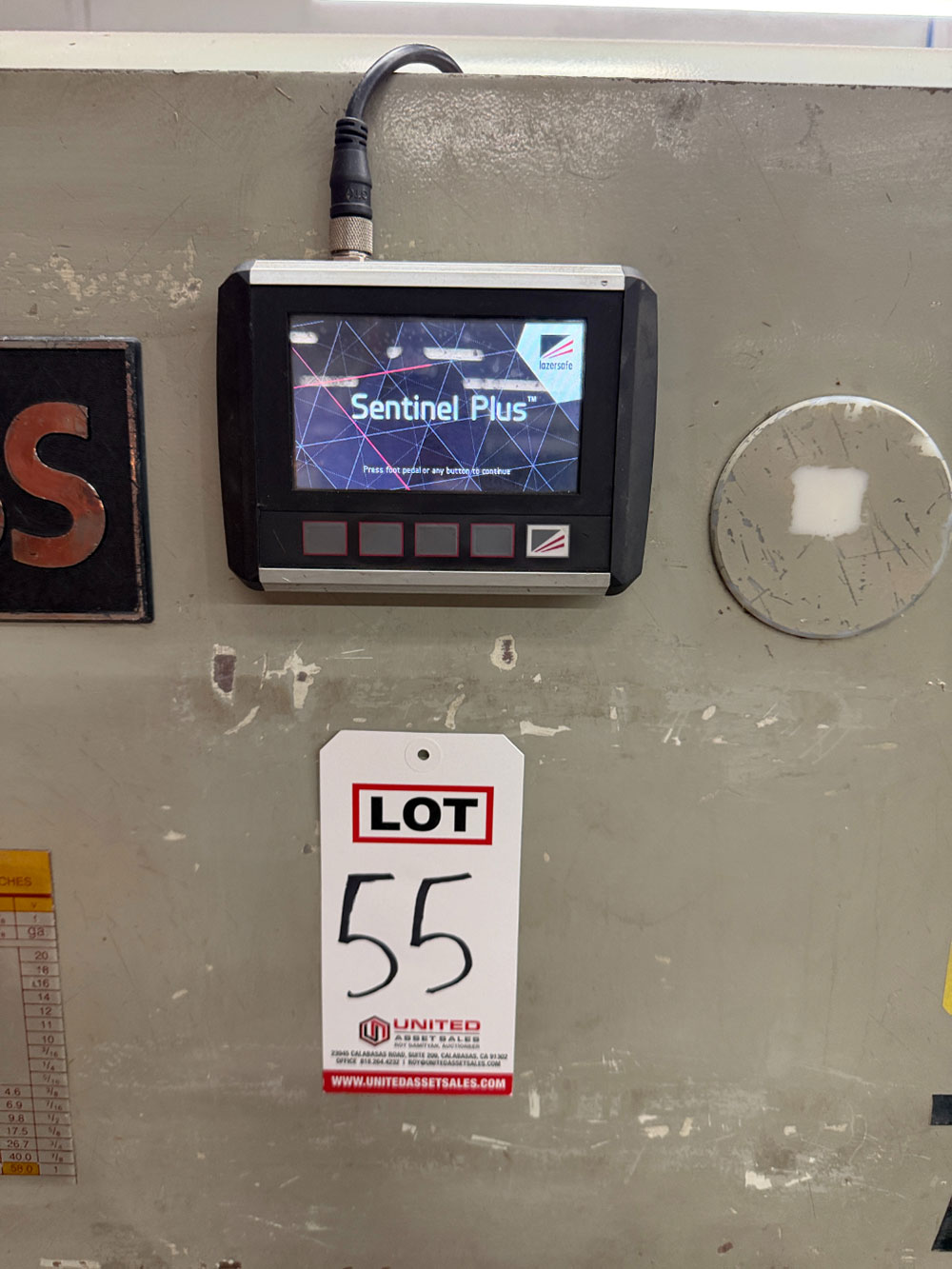 1991 ACCURPRESS 7608 PRESS BRAKE, 60 TON X 8' BED, ACCURPRESS CNC GAUGE SYSTEM, S/N 1846-55