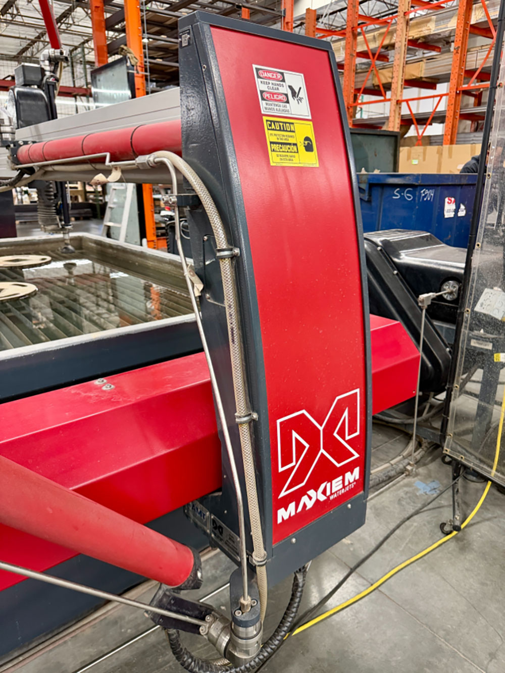 OMAX-2022 OMAX MAXIEM M2040 ABRASIVE WATERJET CUTTING SYSTEM, 3-AXIS CUTTING HEAD, TABLE SIZE: 13' 4" X 7'0" XY,  CUTTING TRAVEL: 13' 4" X 6' 8", Z-AXIS TRAVEL: 12", MAXJET 5I NOZZLE, 600 LB. ABRASIVE HOPPER, PULL-TO-OPEN VALVE SINGLE NOZZLE, WATER FILTER, CUTTING TABLE, S/N M20405268-57