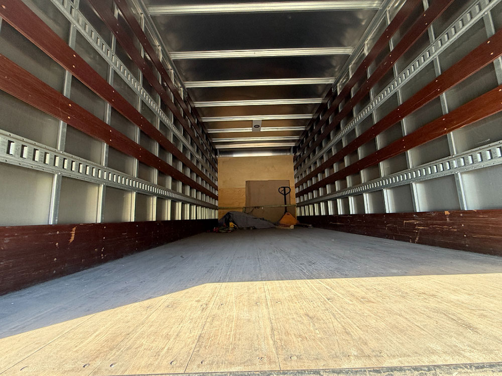 2022 ISUZU NPR HD BOX TRUCK, 5.2L 4-CYLINDER TURBO DIESEL ENGINE, 20' BOX, 215 HP, REAR LIFTGATE, APPROX. 19,807 MILES, CA LIC: 33384J3, VIN: JALC4W161N7014381-62
