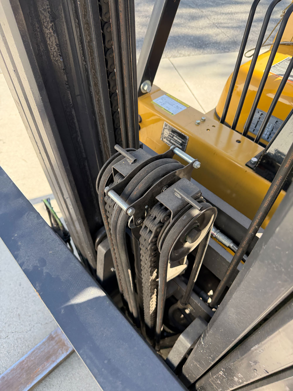 2023 CATERPILLAR LPG FORKLIFT, MODEL GC40K, 8,000 LB CAPACITY, 3-STAGE MAST, SIDE SHIFT, 8' FORKS, SOLID CUSHION TIRES, LOAD LIGHTS, REARVIEW MIRRORS, CLEARCAP RAINCAP, APPROX. 498 HOURS, S/N AT87B11599-63
