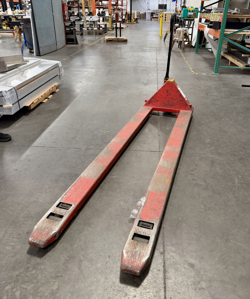 VESTIL MFG. LONG PALLET JACK, 8' FORKS, 4,400 LB CAPACITY-68