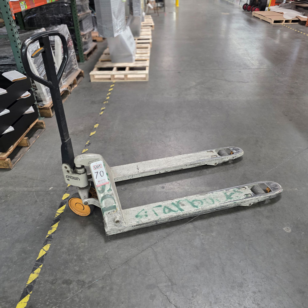 CROWN PALLET JACK, 5,000 LB CAPACITY-70