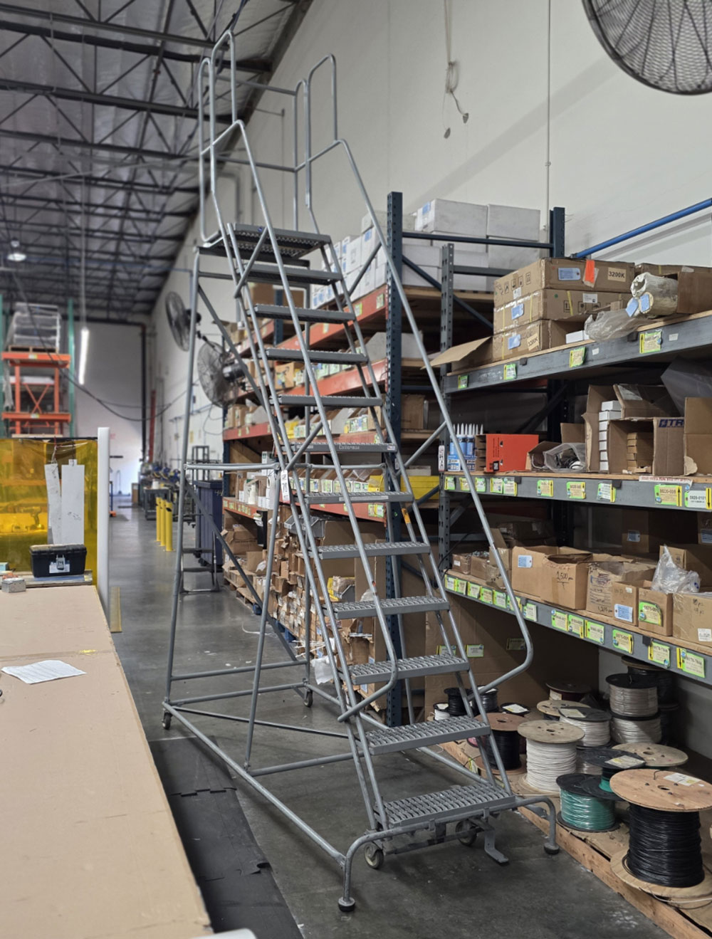 COTTERMAN ROLLING STOCK LADDER, 450 LB CAPACITY, 10' TOP PLATFORM HT-78
