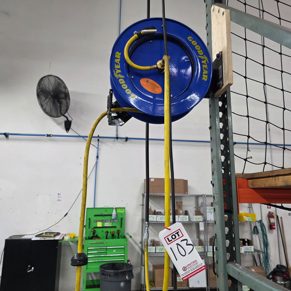 GOODYEAR SELF-RETRACTING AIR HOSE REEL-103