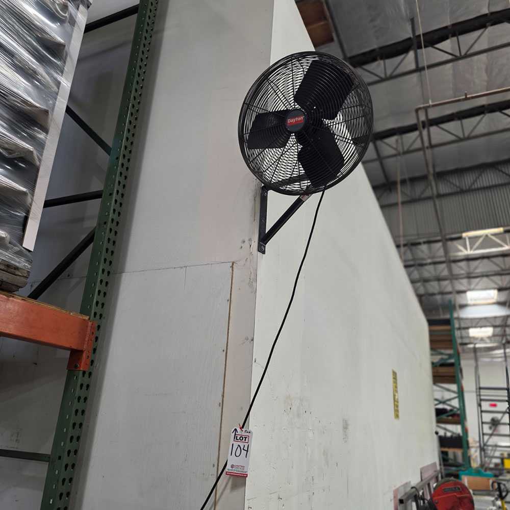 DAYTON 18" WALL FAN-104