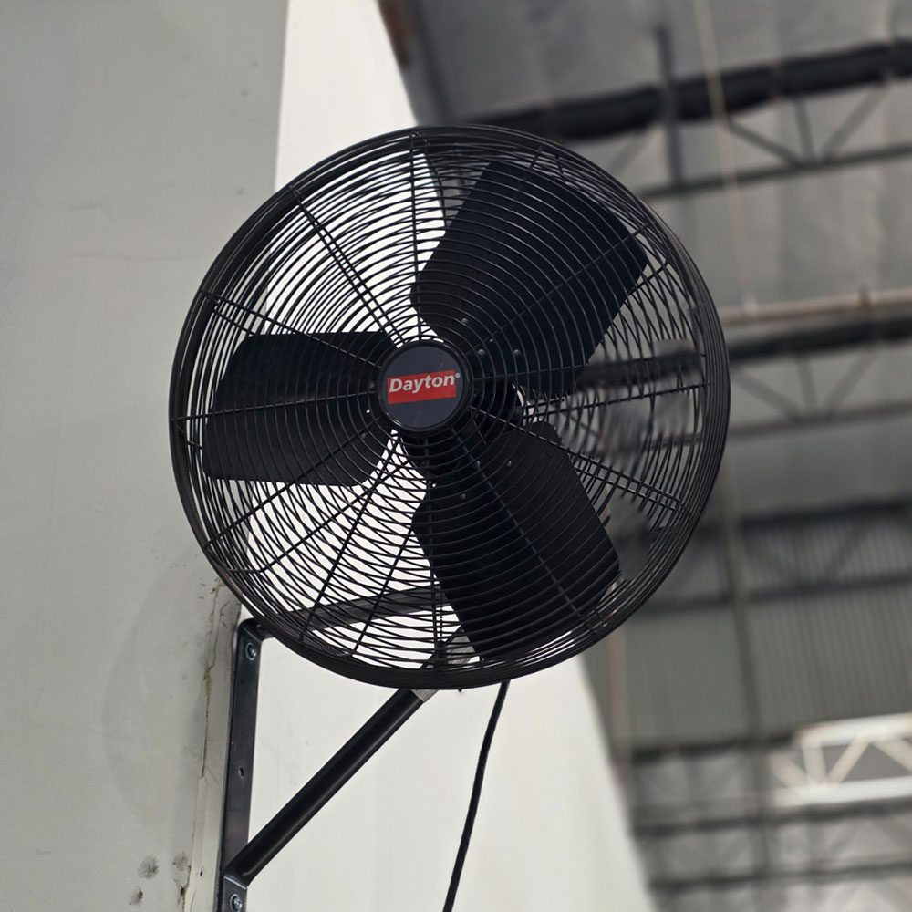 DAYTON 18" WALL FAN-104