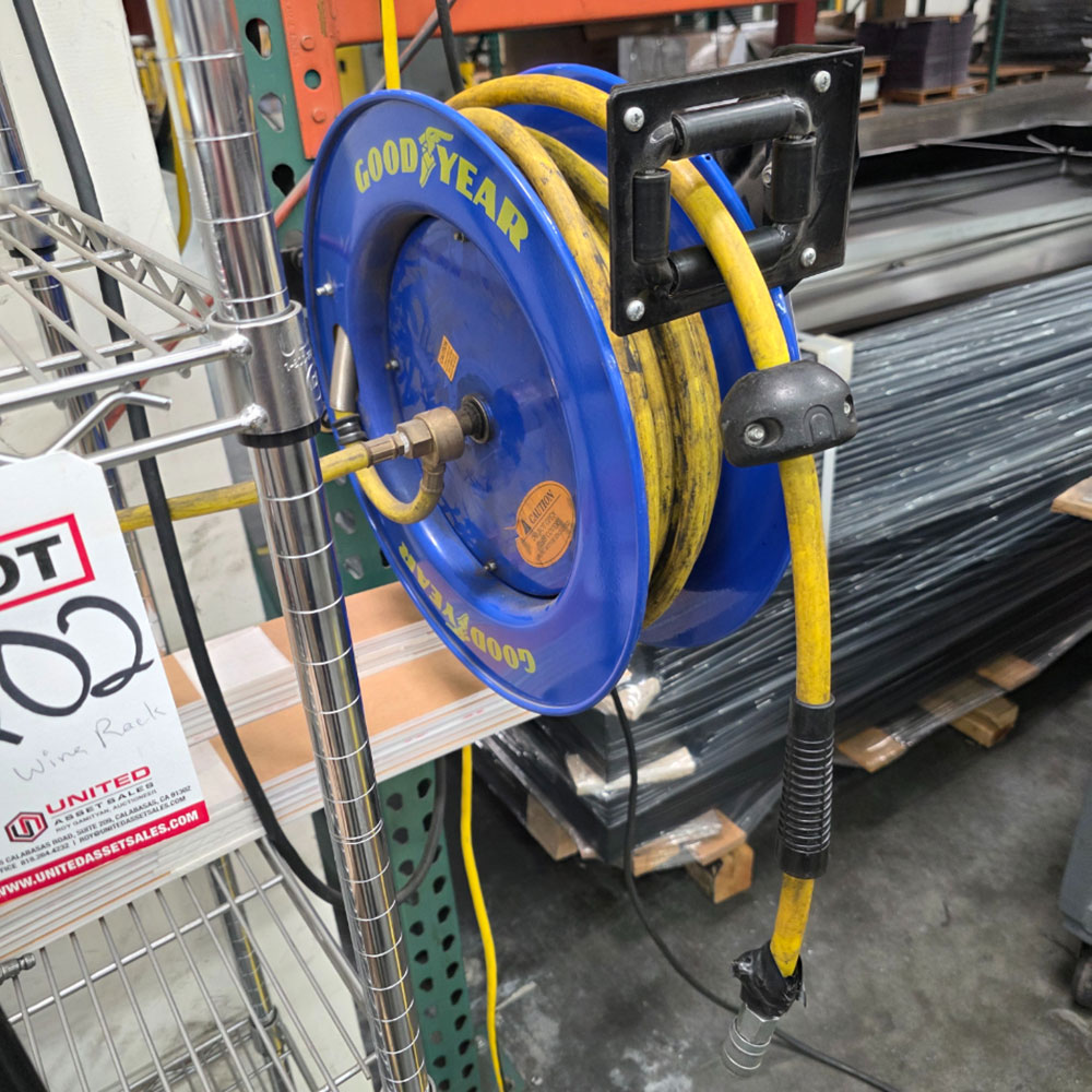 GOODYEAR SELF-RETRACTING AIR HOSE REEL-121
