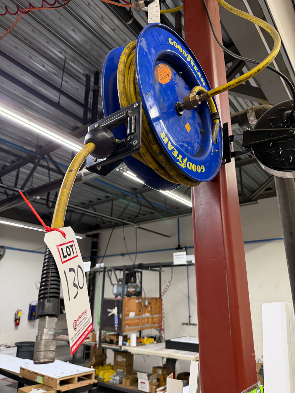 GOODYEAR SELF-RETRACTING AIR HOSE REEL-130