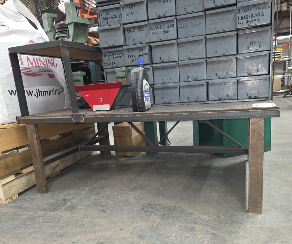 STEEL TABLE, 4' X 30" X 17" HT, W/ ATTACHED 60-DRAWER HARDWARE CABINET-159