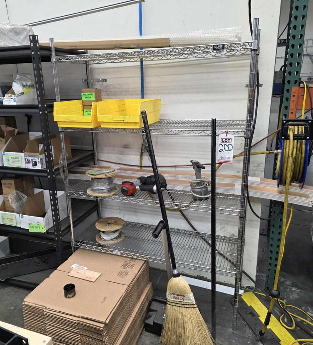 WIRE SHELF, 4' X 18" X 6' HT, CONTENTS NOT INCLUDED-202