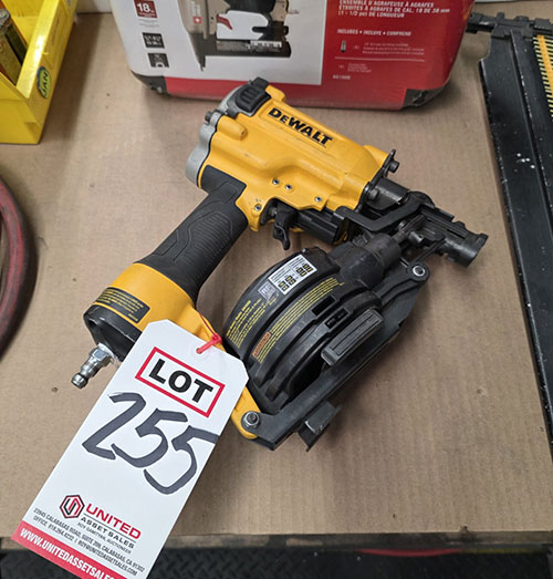 DEWALT DW45RN COIL ROOFING NAILER, PNEUMATIC-255