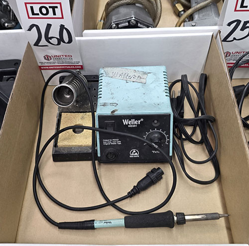 LOT - WELLER WES51 SOLDER STATION AND SOLDER GUN STAND-260