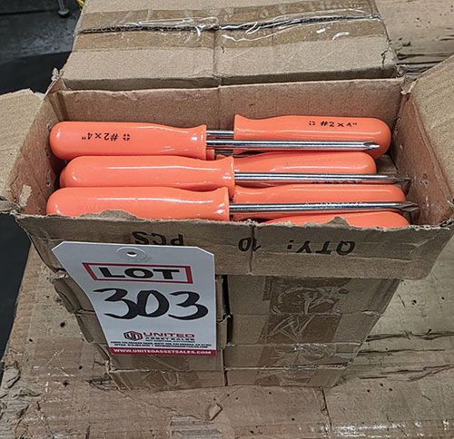 LOT - APPROX. (100) #2 PHILLIPS SCREWDRIVERS, NEW-303