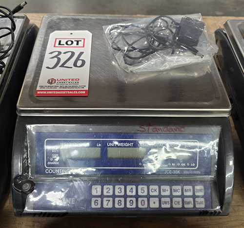 ULINE COUNTING SCALE, MODEL JCE-30K, 60 LB CAPACITY-326