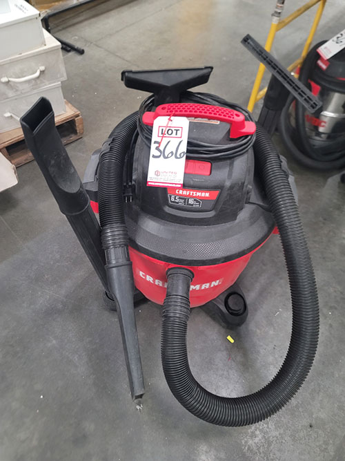 CRAFTSMAN 6.5 HP WET/DRY VAC, 16-GAL CAPACITY-366