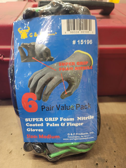 LOT - (14) PACKS OF WORK GLOVES, MOSTLY SIZE MEDIUM, (6) PAIR PER PACK-424