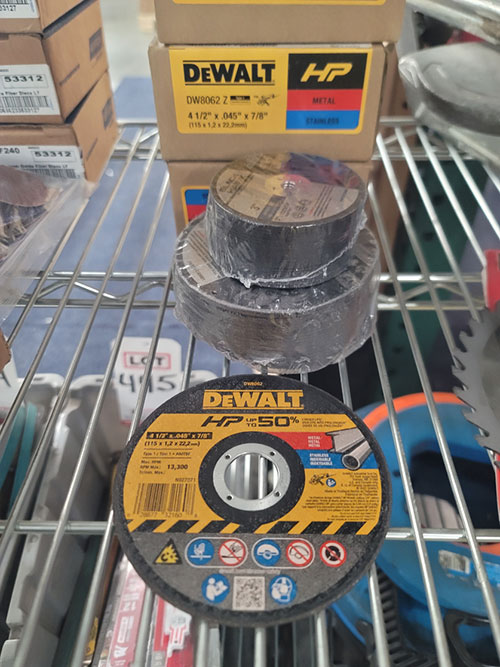 LOT - CUT OFF DISCS-441