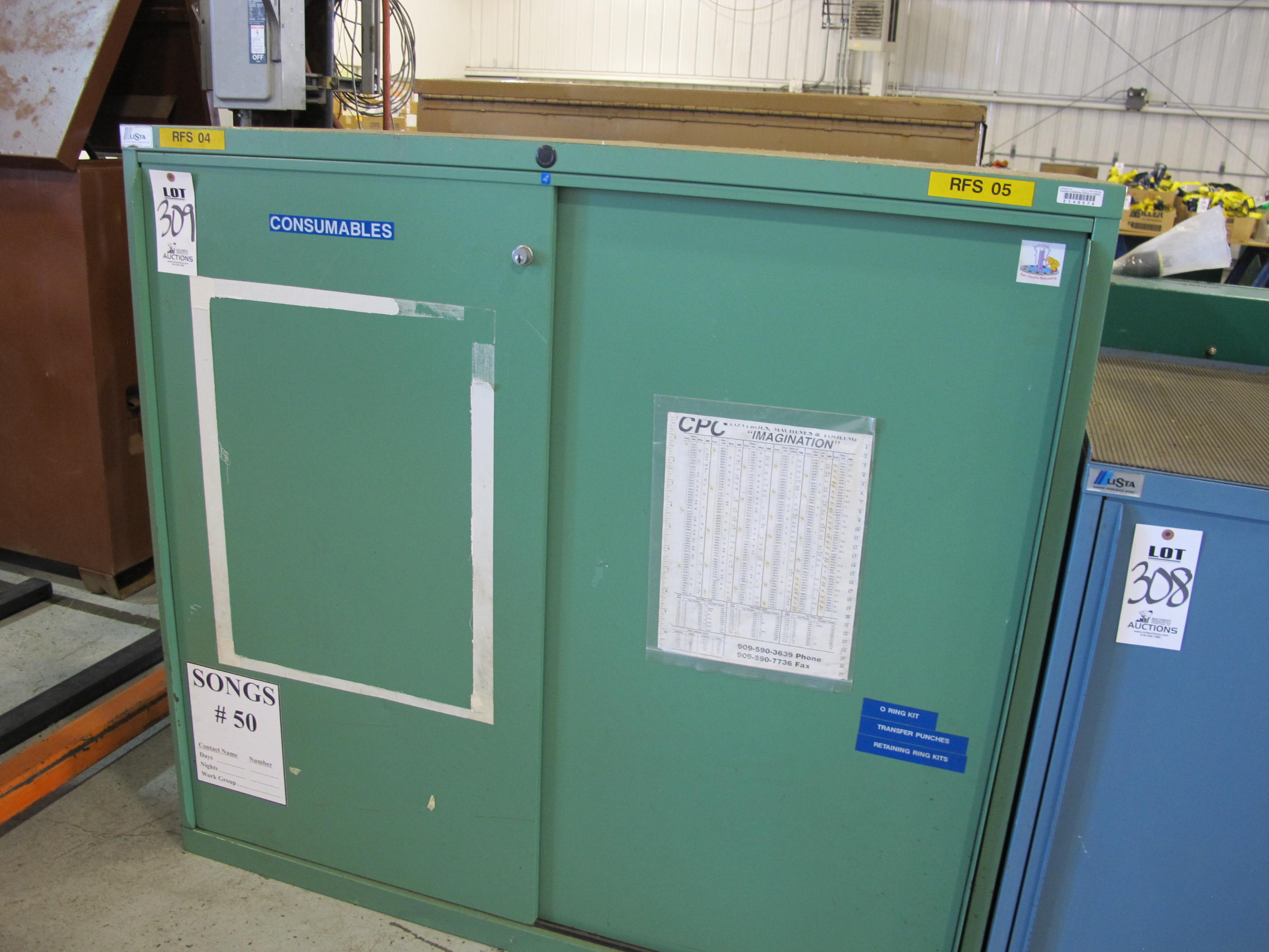 LISTA 2-DOOR TOOL CABINET W/ CONTENTS (G-49) LOADING & HANDLING FEE $25-