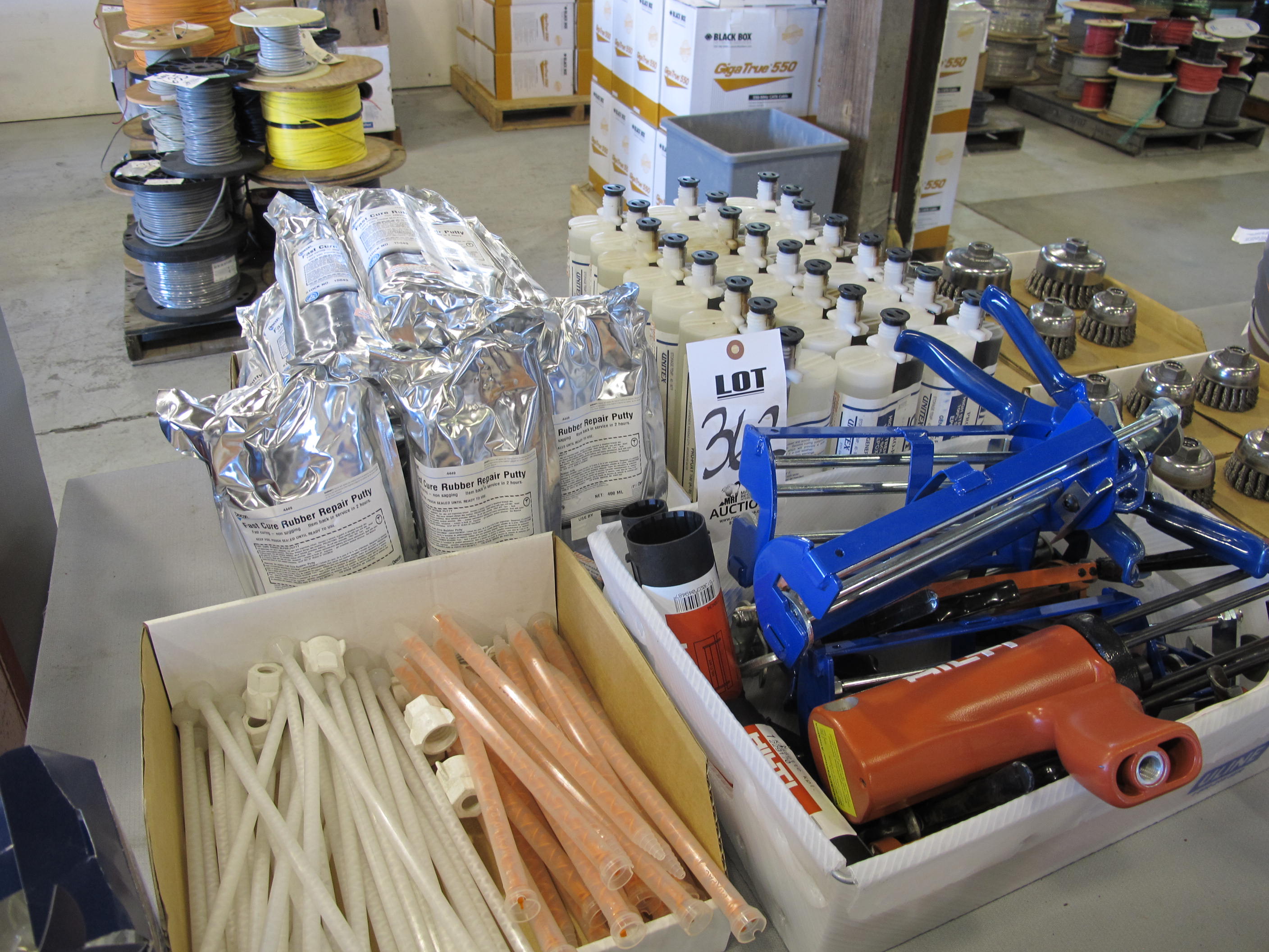 LOT ASSORTED CAULKING GUNS W/ PRO-POXY GLUE (G-49) LOADING & HANDLING FEE $5-