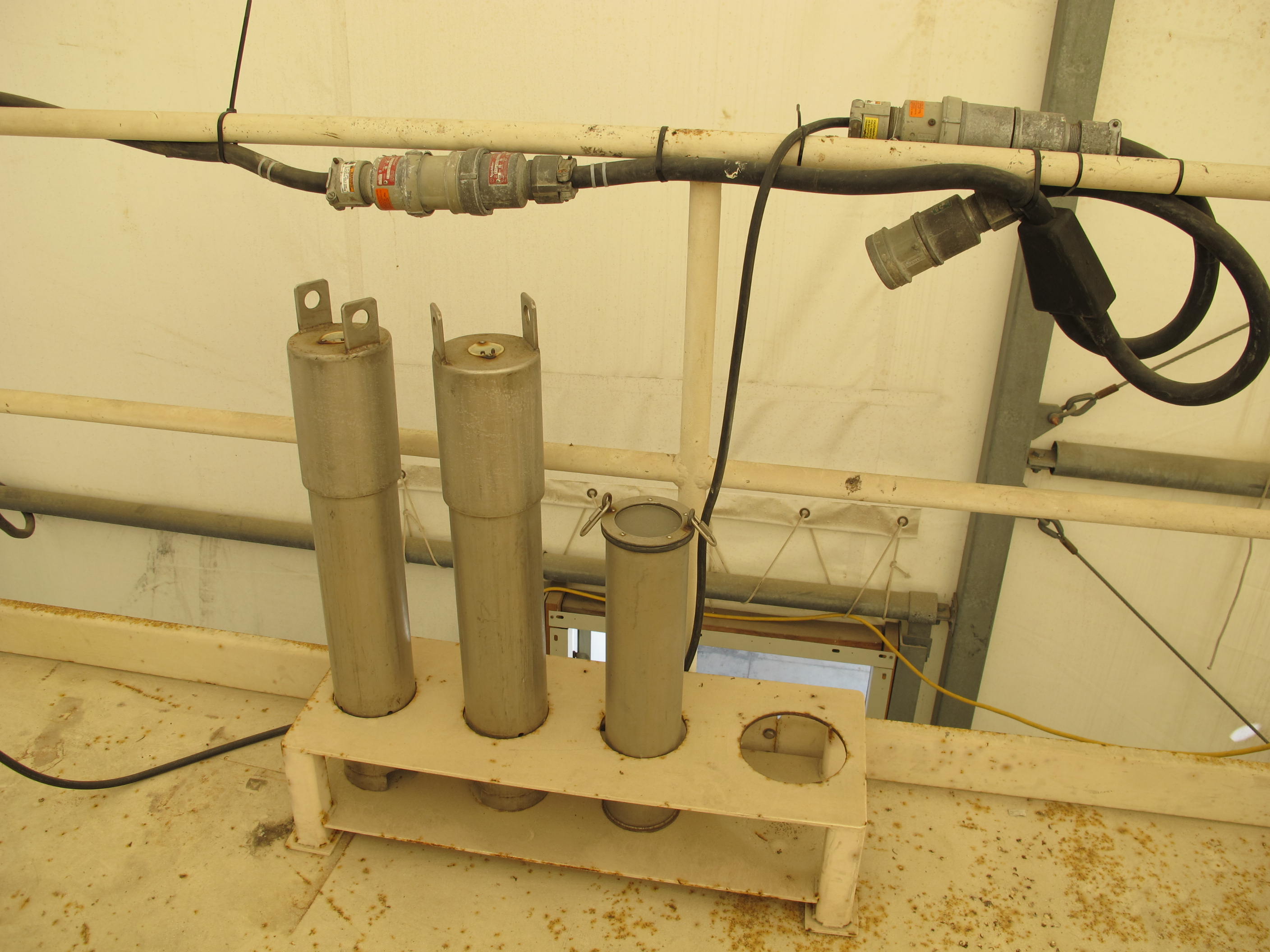 RUBB BUILDING SYSTEMS TENT 25' X 21' X 18' (G-48) LOADING & HANDLING FEE $3,000-