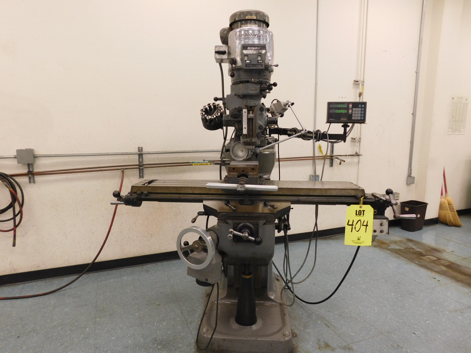 BRIDGEPORT VERTICAL MILL, S/N J295501, W/SONY MILLMAN DIGITAL READ OUT-404